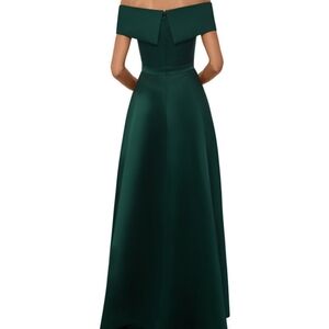 Dresse